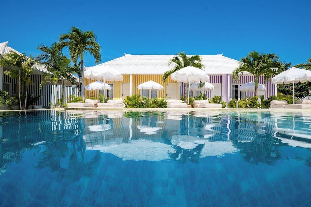 Ria Uluwatu, Tropical Chic Hotel - South Kuta - בריכה