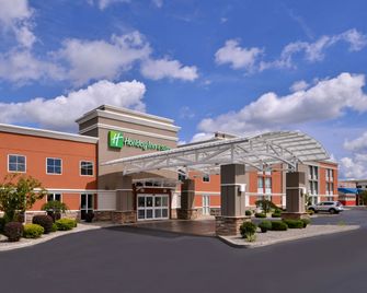Holiday Inn & Suites Rochester - Marketplace By IHG - Rochester - Gebäude