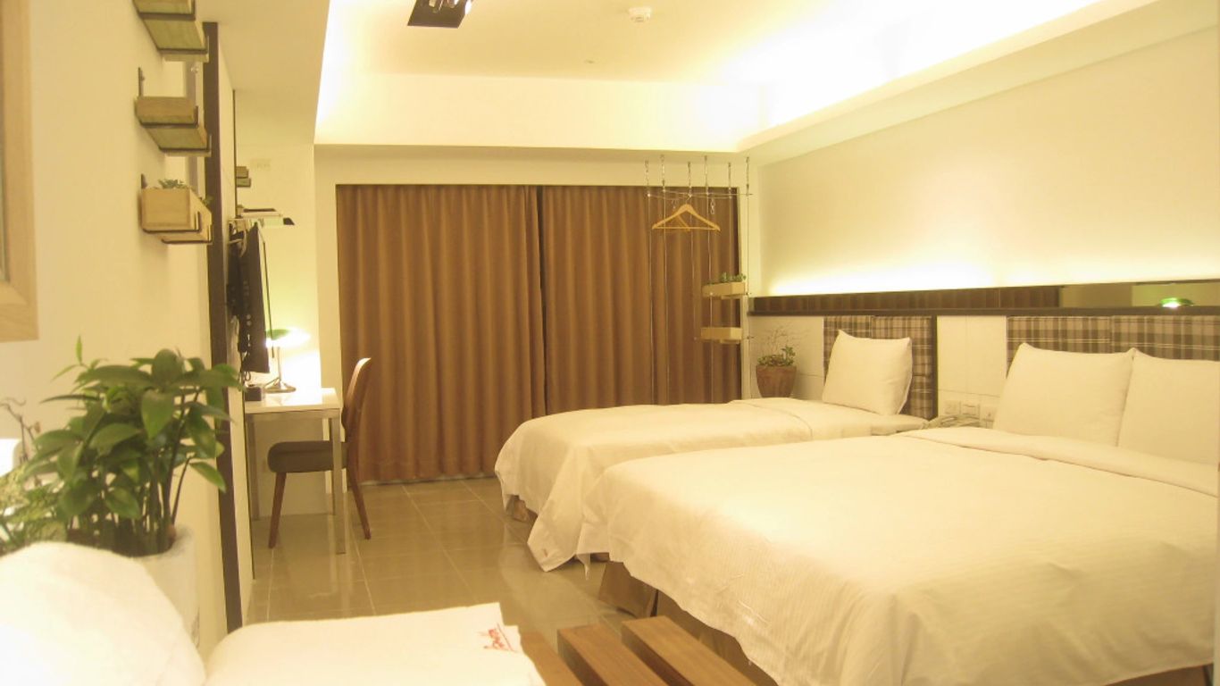 Formosa Boulevard Station Garden Hotel