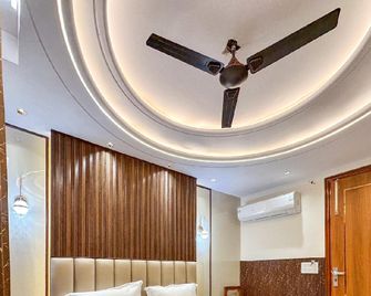 Delhi Delight Premium - New Delhi - Chambre