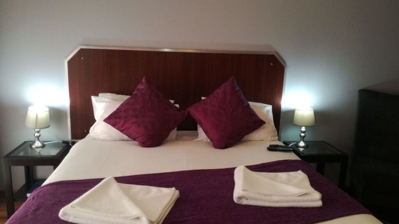 21 On Coetzee Guest House