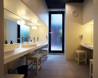 Piece Hostel Kyoto - Kyoto - Salle de bain