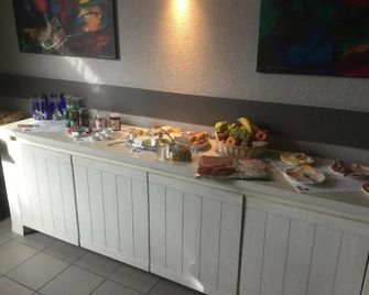 Vakantie Logies Allo Allo - Poperinge - Buffet