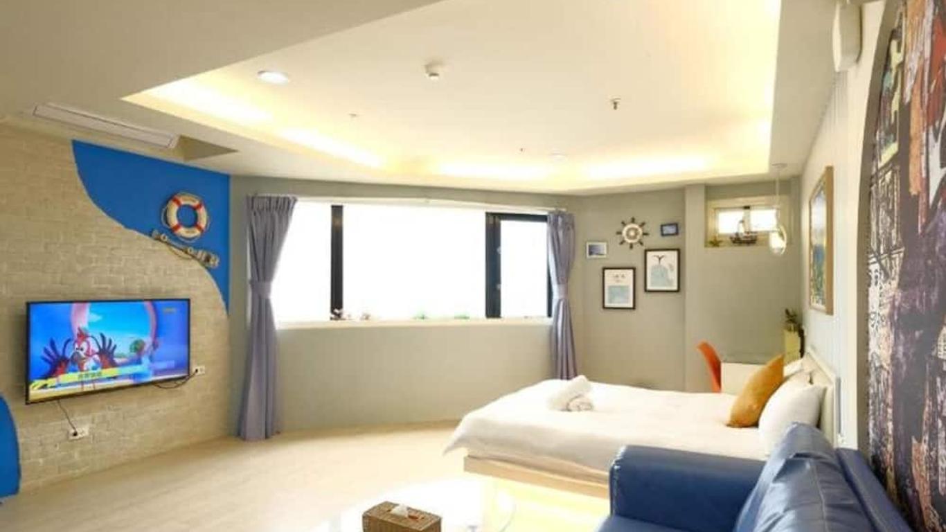 85 إيجا هوتل