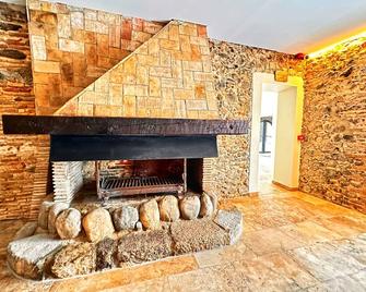 Boutique Hotel Comtal Empuries - Castello d'Empuries