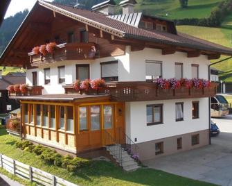 Hotel Gasthof Edelweiß - Saint Jakob In Defereggen - Building