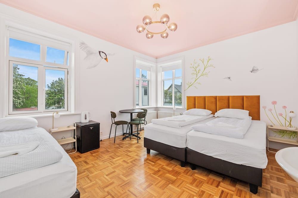 بالدرسبرا جيست هاوس