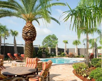 Hampton Inn by Hilton Baton Rouge-I-10 & College Dr. - Baton Rouge - Pool