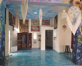 Cafe Hostal Valladolid - Valladolid - Lobi
