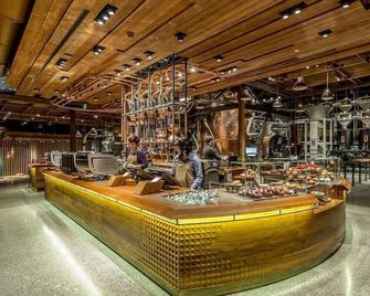 Luxury Downtown Studio King Bed City View - Seattle - Bar