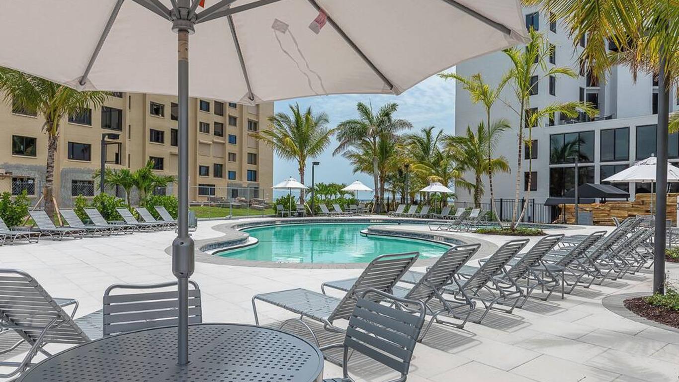 Pointe Estero Beach Resort