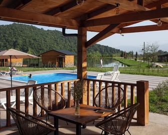 Moretoni Lake Resort - Telavi - Pool