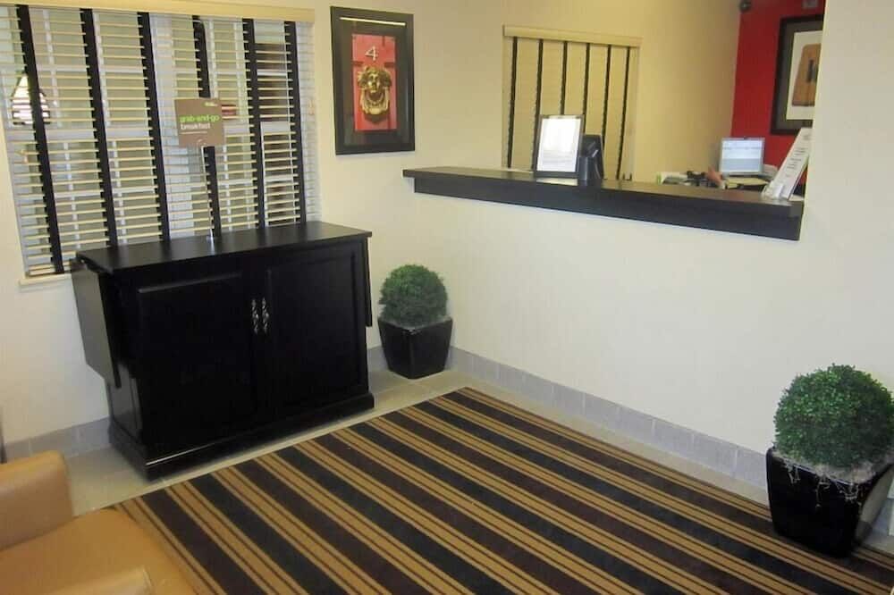 Studio 6 Suites Sacramento Northgate Ca - Sacramento