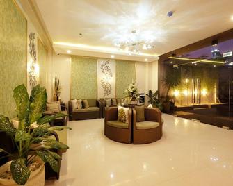 Jai-Cob's Suites - Coron - Lobby