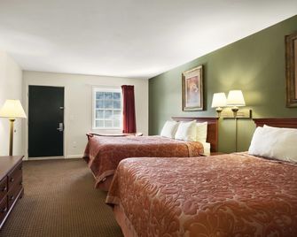 Super 8 by Wyndham Mifflinville Near Bloomsburg - Mifflinville - Bedroom