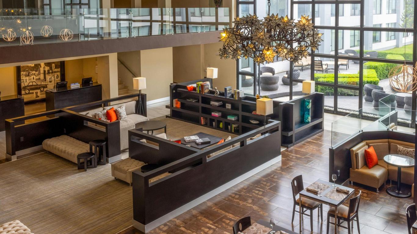 Courtyard by Marriott Toluca Airport