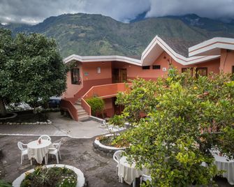 Hosteria Llanovientos - Baños