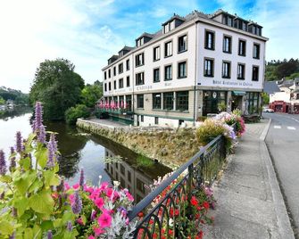 Hôtel Restaurant Du Château - Josselin - Vista del exterior