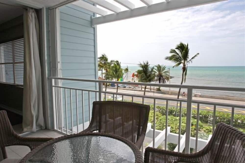 Direct Ocean View From Your Condo-No Contact Check-In - كي وست - شرفة