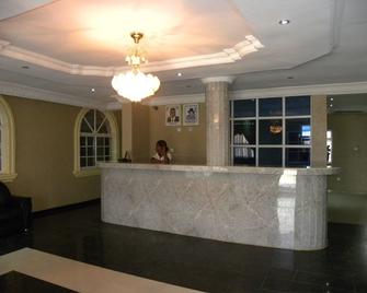 Grandy Suites - Alimosho - Recepción