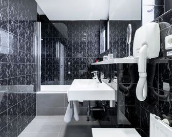 Hotel Expo - Praga - Baño