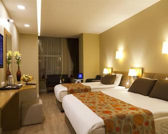 Grand Plaza Hotel - Istanbul - Bedroom