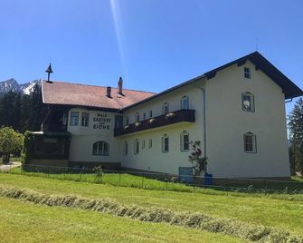 Landhotel Gasthof Eichhof Natters - Natters - Building