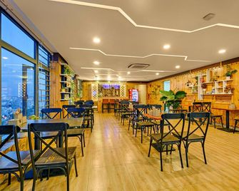 Lavender Riverside Hotel - Da Nang - Ristorante