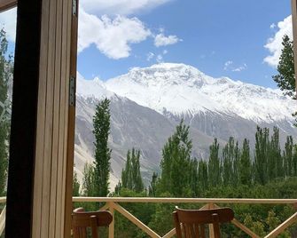 Mountain Story Resort Hunza - Karimabad - Balcón