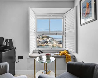 Vigilance Suite - Free Wi-Fi - Sea View - Brixham