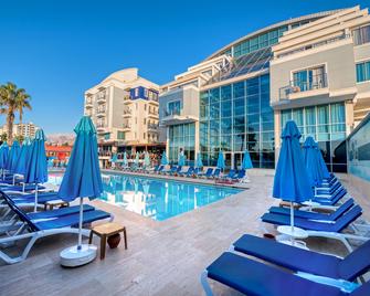 Sealife Family Resort Hotel - Antalya - Alberca