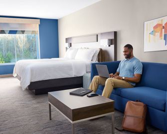 Holiday Inn Exp Stes Avon by IHG - Avon - Ložnice