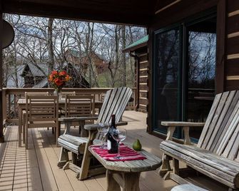 Boonedoggle - Cabin, Views, Ht, Fp - Boone - Balcony