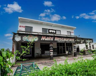 Hotel O Midtown - Bulandshahr - Building