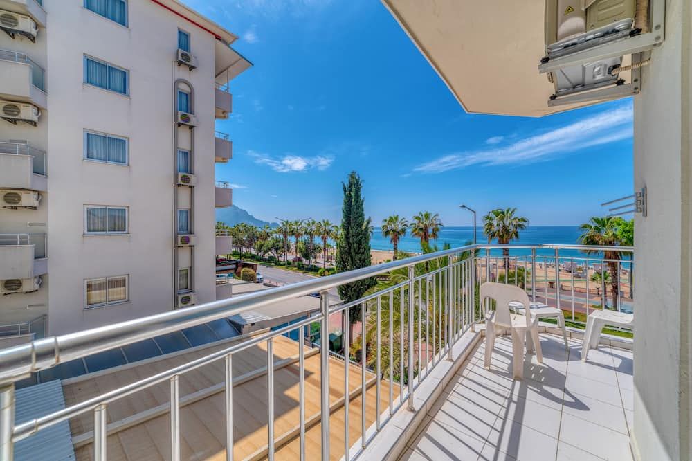 Kleopatra Melissa Hotel - אלניה - מרפסת
