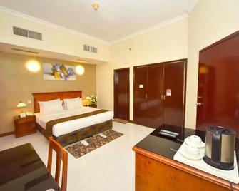 Nejoum Al Emarat - Sharjah - Bedroom