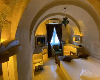 Alp Hotel Cappadocia - Avanos - Bedroom