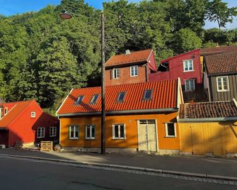 3Rooms New apartment with lift in Oslo city family and group friendly free parking - Oslo - Edificio