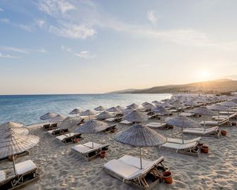 Gokceada Surf Egitim Merkezi - Gökçeada - Spiaggia