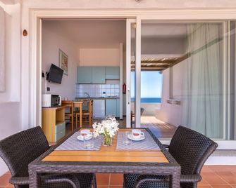 Residence Le Vele - Stintino - Essbereich