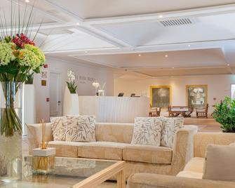 Petra Bianca - ארצאקנה - לובי