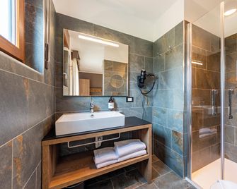 Suan Hotel - Ziano di Fiemme