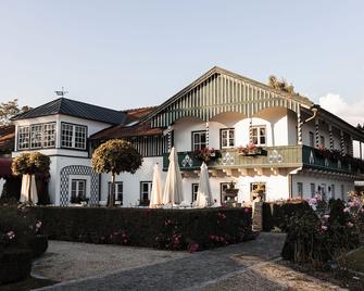 Gut Altholz Landhotel Restaurant - Plattling - Gebouw