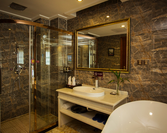 Xiaoxiang Binhu Hotel (Headquarters Economic Mansion, Yongzhou Economic Development Zone) - Yongzhou - Bedroom