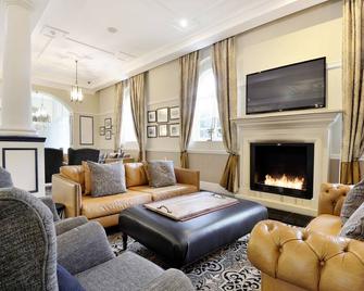 سواكوبموند هوتل - سواكوبموند - غرفة معيشة