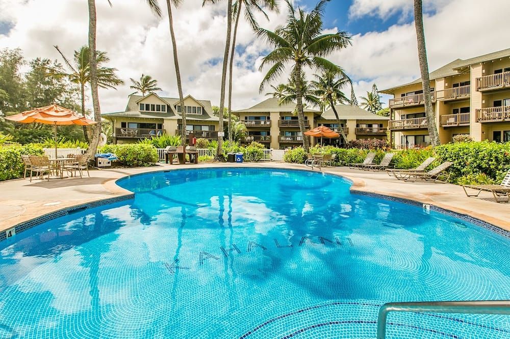Kaha Lani Resort #326, Oceanfront, Steps to Beach, Free Wifi & Parking - Lihue - Pool