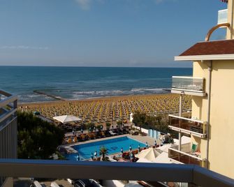 Hotel Majestic - Jesolo - Balcony