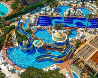 Limak Atlantis De Luxe Hotel & Resort - בלקובה - בריכה