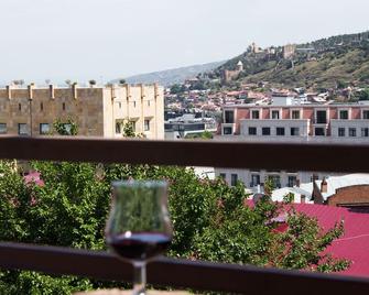 Diwan - Tiflis - Balcón