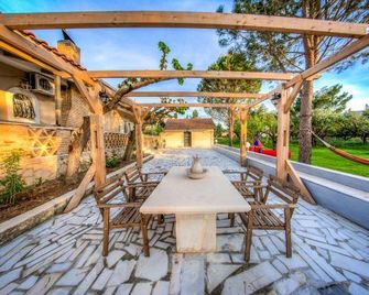 Luxury Dream Villa - Lithakia - Terasa